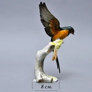 Коллекционная статуэтка «Птица. Ласточка на ветке», Фарфор Hutschenreuther Германия, 70-е годы ХХ века. 