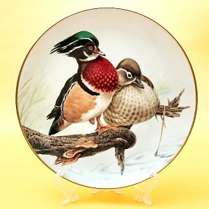 Коллекционная Фарфоровая Тарелка «Лесной Год, ИЮЛЬ. Утки», Англия - 1982 год. 