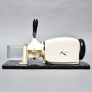 Редкая! Винтажная Настенная Ручная Механическая Кофемолка PeDe, Голландия.