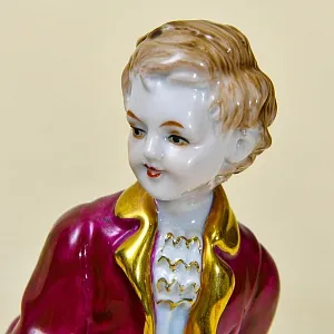 Коллекционная Фарфоровая Статуэтка «Дети на Качелях», Германия, вторая половина ХХ века.