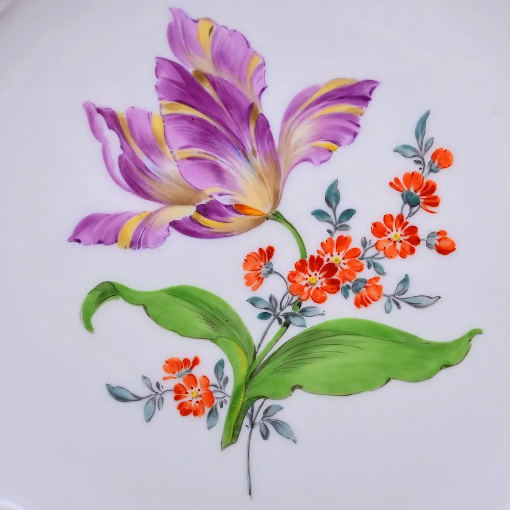 Сервировочная Тарелка - Блюдо - Сухарница «ТЮЛЬПАН», Фарфор MEISSEN Германия.