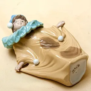 Коллекционная Фарфоровая статуэтка «Клоун - Мечты о цирке»  NAO by Lladro, Daisa, Испания -1988 год.