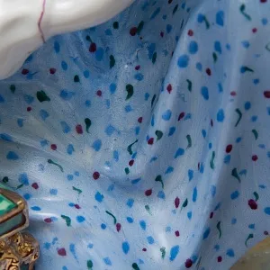 Авторская Фарфоровая статуэтка «Малахитовая шкатулка», СССР Дулево, 50-е года.