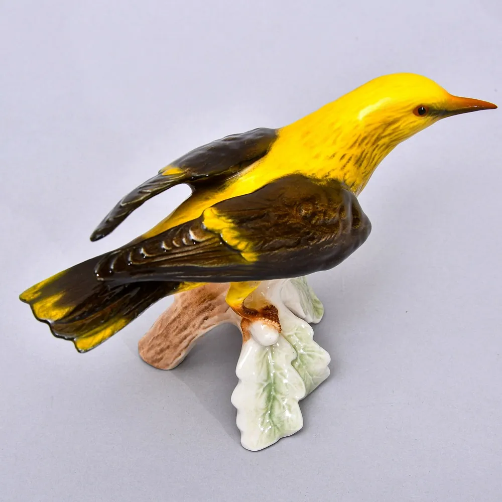 Коллекционная Фарфоровая статуэтка «Птица. ИВОЛГА», GOEBEL Германия, 1972 - 1979 годы.