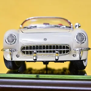 Коллекционная Металлическая Модель «Автомобиль - Carvette 1953 » Германия.