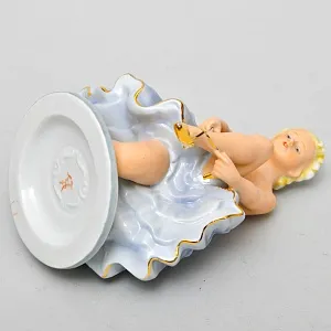 Коллекционная Фарфоровая Статуэтка «Балерина поправляющая пуанту», FASOLD&STAUCH Германия.