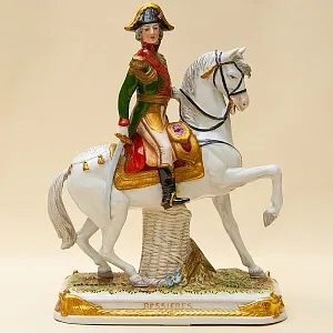 Большая Статуэтка «Генерал БЕССЬЕР на коне» Фарфор Scheibe - Alsbach Германия -1952-1972 г.