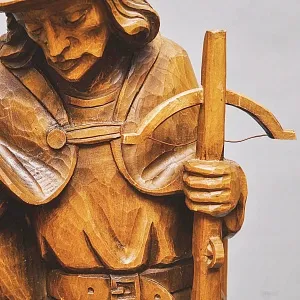 Большая Коллекционная Деревянная статуэтка «Охотник с Оленем», Германия середина ХХ века.