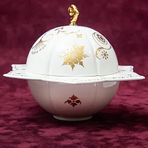 Фарфоровая Шкатулка «Рождественская Звезда», Villeroy&Boch Германия, конец ХХ века.