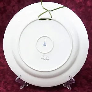 Коллекционная Авторская  Тарелка - Блюдо «Duchesse» Фарфор KAISER Германия D -32 см.