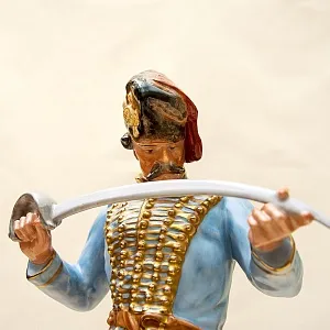 Большая Коллекционная Фарфоровая Cтатуэтка «ГУСАР» HEREND Венгрия 1949-1960 годы.