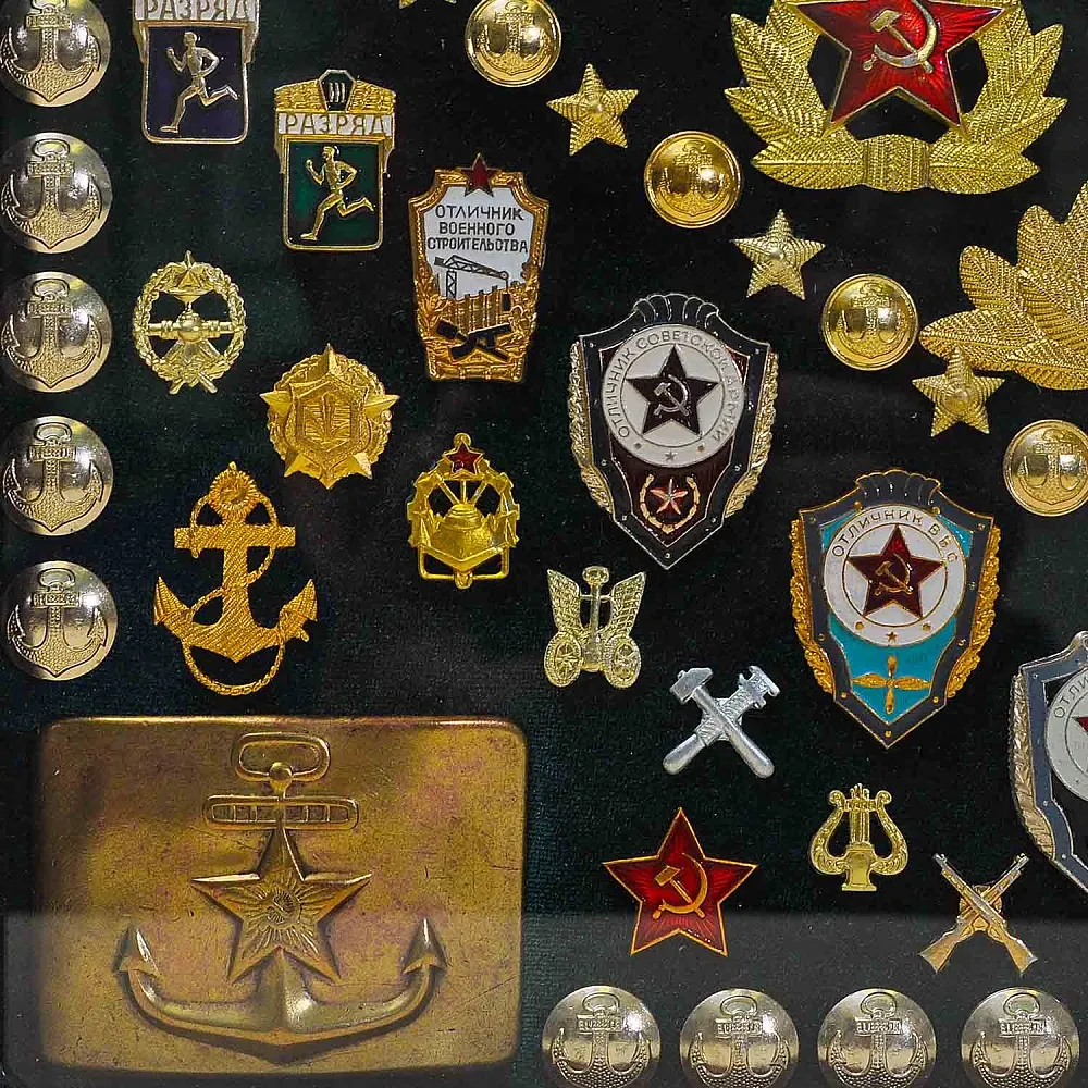 Настенное Панно - Картина «Элементы формы и Знаки отличия ВС СССР», Россия вторая половина ХХ в.