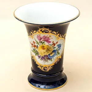 Коллекционная Фарфоровая Ваза Н - 14 см., MEISSEN / МЕЙСЕН, Германия - 1982 год.