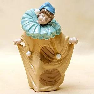 Коллекционная Фарфоровая статуэтка «Клоун - Мечты о цирке»  NAO by Lladro, Daisa, Испания -1988 год.