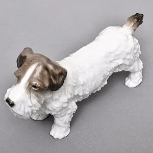 Коллекционная  Фарфоровая статуэтка «Собака. Фокстерьер», Karl Ens Германия, первая половина ХХ века.
