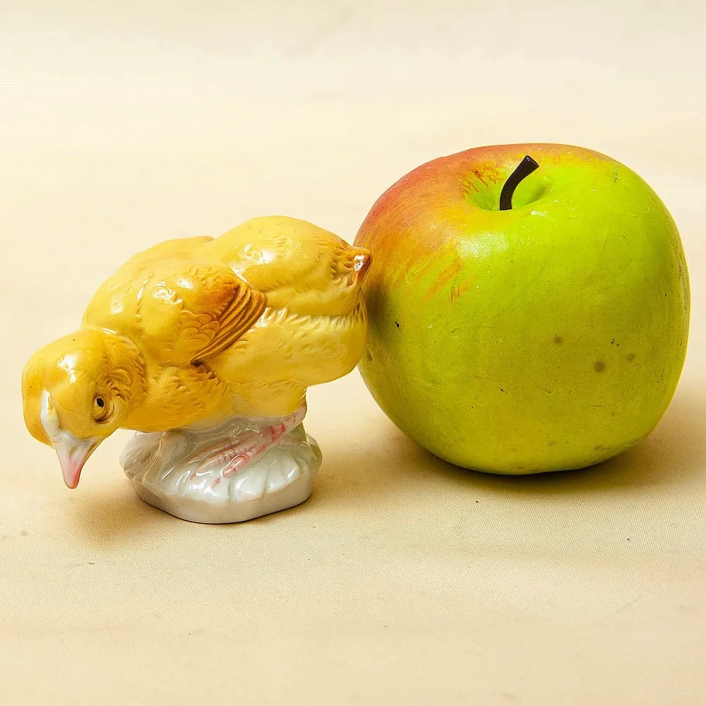 Коллекционная Фарфоровая статуэтка «Цыплёнок», Карл Энс / Karl Ens, Германия, 50-е гг.