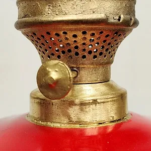 Антикварная Керосиновая Лампа «Золотое кружево» Металл / Стекло, начало ХХ века.