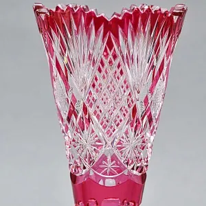 Небольшая Хрустальная Ваза - Бокал Розового цвета, VAL SAINT LAMBERT Бельгия.