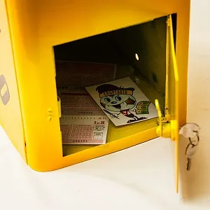 Редкость! Легендарный Жёлтый Ящик «СпортЛото - СССР» образца 1970 года.