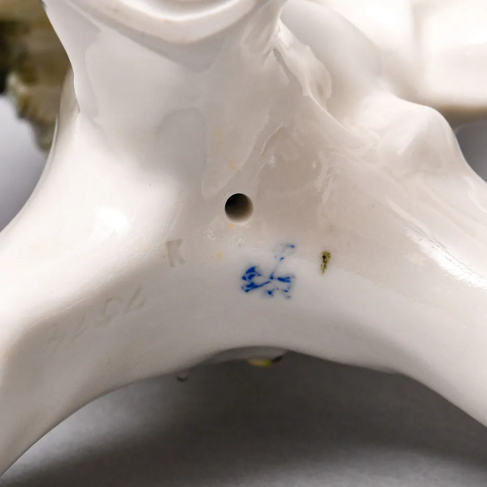 Птица - Фарфоровая статуэтка «Сокол», Карл Энс / Karl Ens,  Германия, 50-е годы ХХ века.