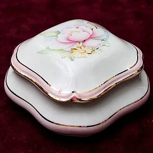 Квадратная Фарфоровая Шкатулка «Цветочная Нежность Лимож Limoges Франция.