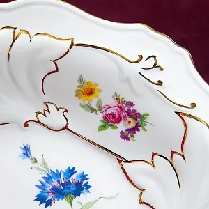 Коллекционное Сервировочное Блюдо - Тарелка «Кленовый лист и Цветы», Фарфор WEIMAR Германия.