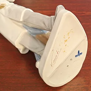 Редкая! Коллекционная Фарфоровая статуэтка «Ветеринар» Lladro, Испания - 1972 год.