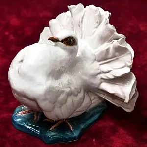 Коллекционная Автроская Фарфоровая Статуэтка «Птица - ГОЛУБЬ», ROSENTHAL Германия -1974 год.