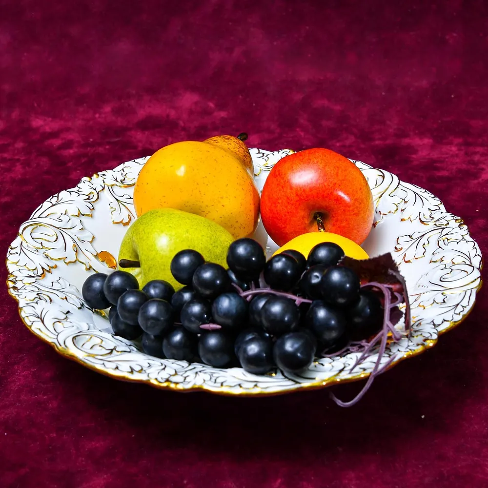 Сервировочное Фарфоровое Блюдо - Тарелка «ЗОЛОТЫЕ ЛИСТЬЯ», MEISSEN Германия -1968 год.