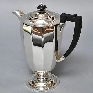 Винтажный Металлический Кофейник - Чайник на 1,5 л. Silverplate, SHEFFIELD Англия.
