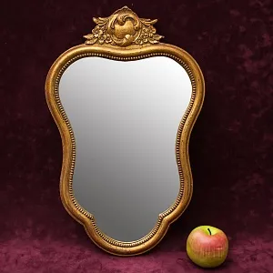 Зеркало Настенное Фигурное в Деревянной раме Франция 52 см. х 35 см.