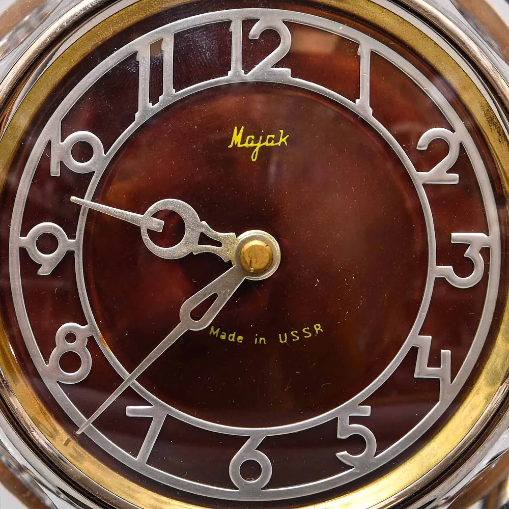 Легендарные Механические Настольные Часы «МАЯК» в хрустальном корпусе - СССР - 1965 год.