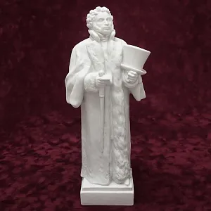 Коллекционная статуэтка "Пушкин перед дуэлью", Бисквитный Фарфор, СССР ДФЗ Вербилки, 30-е гг.