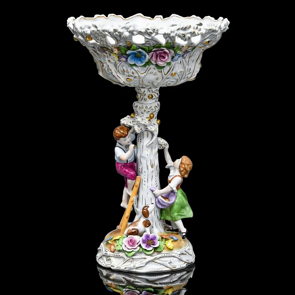 Большая Фарфоровая Ваза «ДЕТИ И УРОЖАЙ», Von Schierholz Германия - 1967 год.