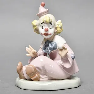 Коллекционная Фарфоровая статуэтка «Клоун - фокусник», NAO by Lladro Испания.