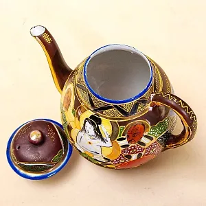 Антикварный Чайный фарфоровый сервиз в стиле Satsuma, Япония, FUTAJI, первая половина ХХ века.