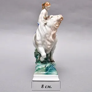Коллекционная Фарфоровая статуэтка «ПОХИЩЕНИЕ ЕВРОПЫ», Karl Ens Германия, первая половина ХХ века. 
