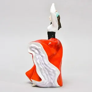 Коллекционная Фарфоровая статуэтка «Испанская Танцовщица. Карен», Royal Doulton Англия.