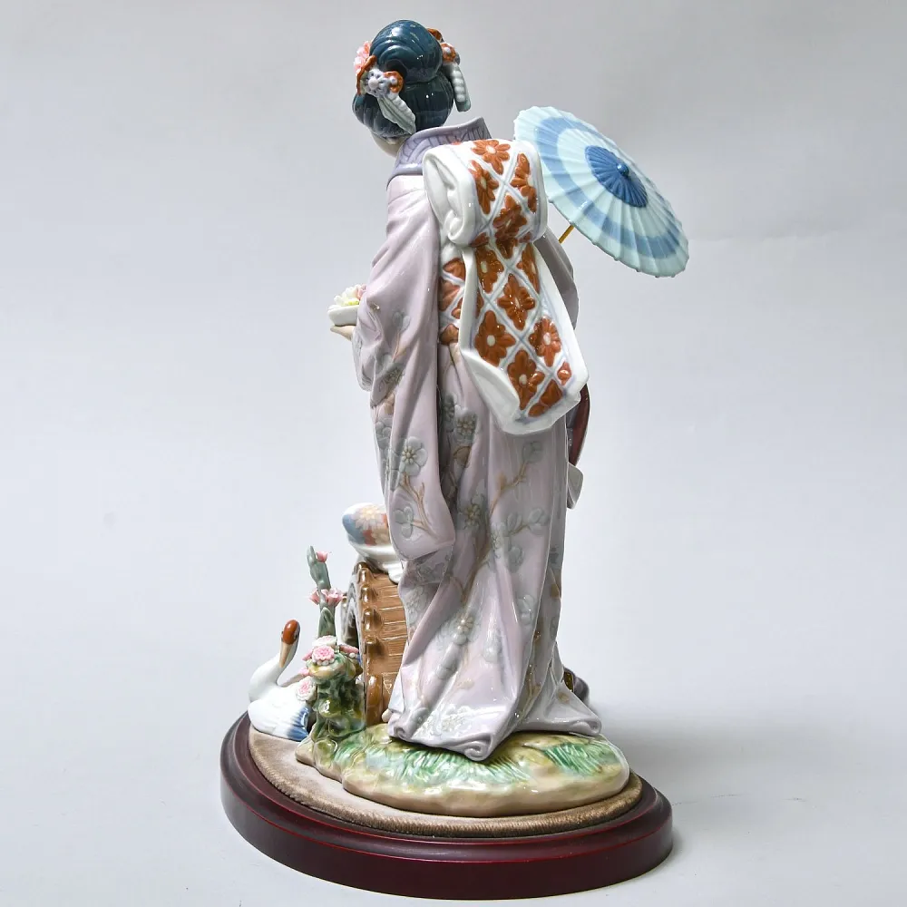 Большая Коллекционная Фарфоровая статуэтка «ВЕСНА В ЯПОНИИ», Lladro Испания -1984 год.