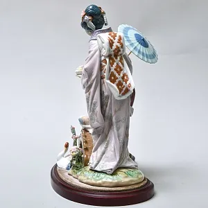Большая Коллекционная Фарфоровая статуэтка «ВЕСНА В ЯПОНИИ», Lladro Испания -1984 год.