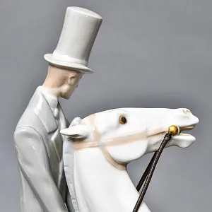 Коллекционная Фарфоровая статуэтка «Всадник», Lladro / Лядро Испания, 1969 - 1985 годы.