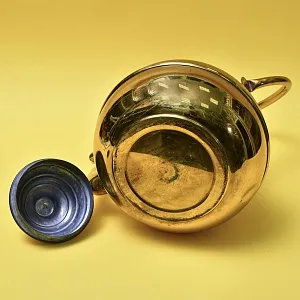 Большой Винтажный Латунный Чайник на 8 литров от фирмы MECAP Бельгия.