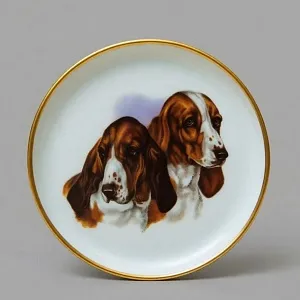 Небольшая Фарфоровая тарелочка «Породы собак. Бассет», Furstenberg Германия.