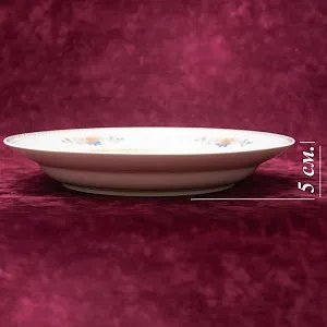 Коллекционная Авторская  Тарелка - Блюдо «Duchesse» Фарфор KAISER Германия D -32 см.