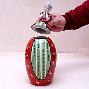 Шкатулка Статуэтка «Девушка с букетом» AРТ ДЕКО ROBJ, ФРАНЦИЯ 1920