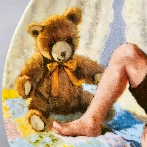 Коллекционная Фарфоровая Тарелка «Мальчик с книгой», RECO США -1984 год. 