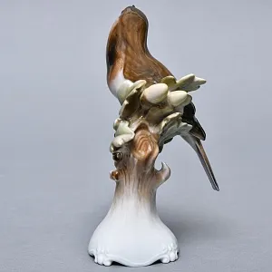 Коллекционная Фарфоровая статуэтка «Птица. Варакушка на дубовой ветке», ROSENTHAL Германия.