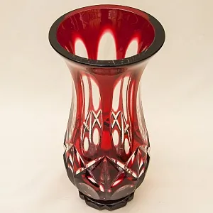 Классическая Ваза Рубинового Хрусталя WMF Crystal Cabinet Германия Н-28 см., конец 60-х гг.
