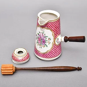 Фарфоровый Кувшин - Чайник для подачи горячего шоколада «ЦВЕТЫ» с лопаткой, Франция - середина ХХ века.