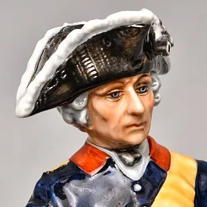Коллекционная Фарфоровая статуэтка «Старый Фриц» - «Король Пруссии Фридрих II», Hutschenreuther Германия.
